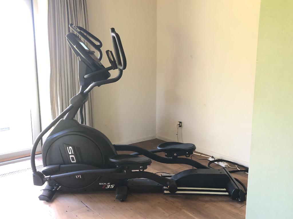 Vélo elliptique Sole Fitness E35, Comme neuf, Enlèvement, Métal, Vélo elliptique
