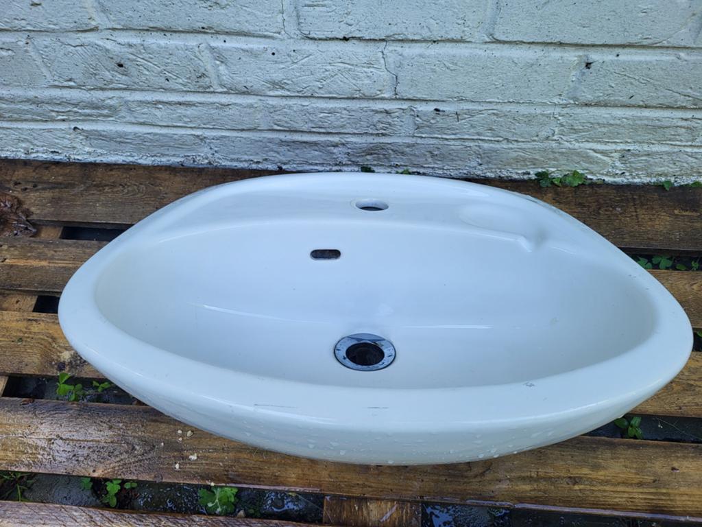 Kleine lavabo 'Ideal Standard', Ophalen