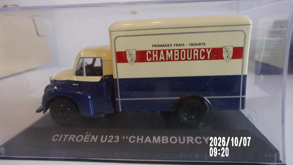 CITROËN U23 "CHAMBOURCY".1/43 COMME NEUF,VITRINE., Enlèvement ou Envoi, Comme neuf, Voiture, Autres marques