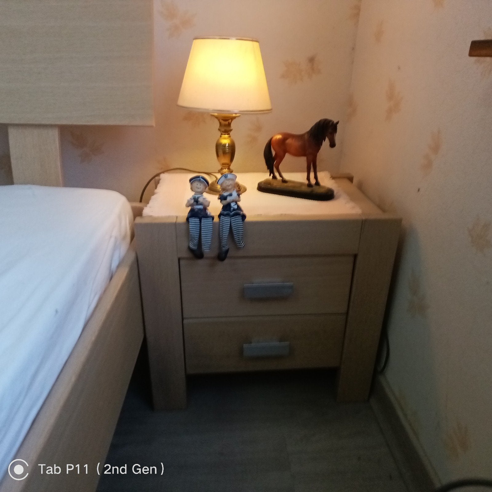 een beige tweepersoonsbed, Huis en Inrichting, Slaapkamer | Matrassen en Bedbodems, Ophalen of Verzenden