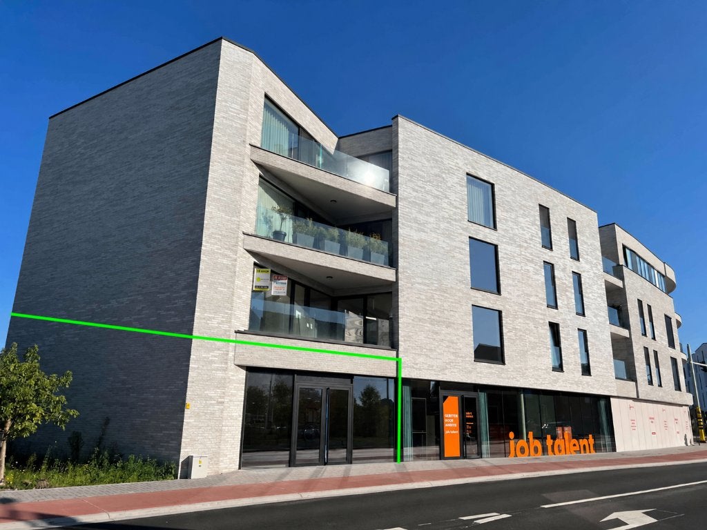 Te koop: casco kantoor 77m² op toplocatie in 3900 Pelt, Overpelt, Province de Limbourg, Jusqu'à 200 m², 77 m²