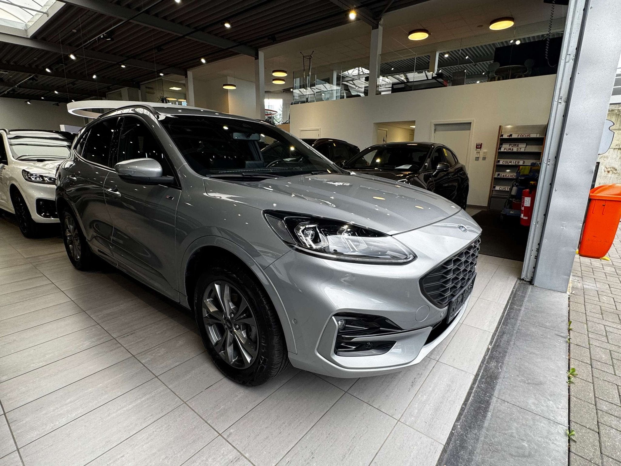 Ford Kuga ST Line X 2.5 PHEV 225pk Solar Silver / Driver Ass, Autos, Commande vocale, Argent ou Gris, Achat, Euro 6