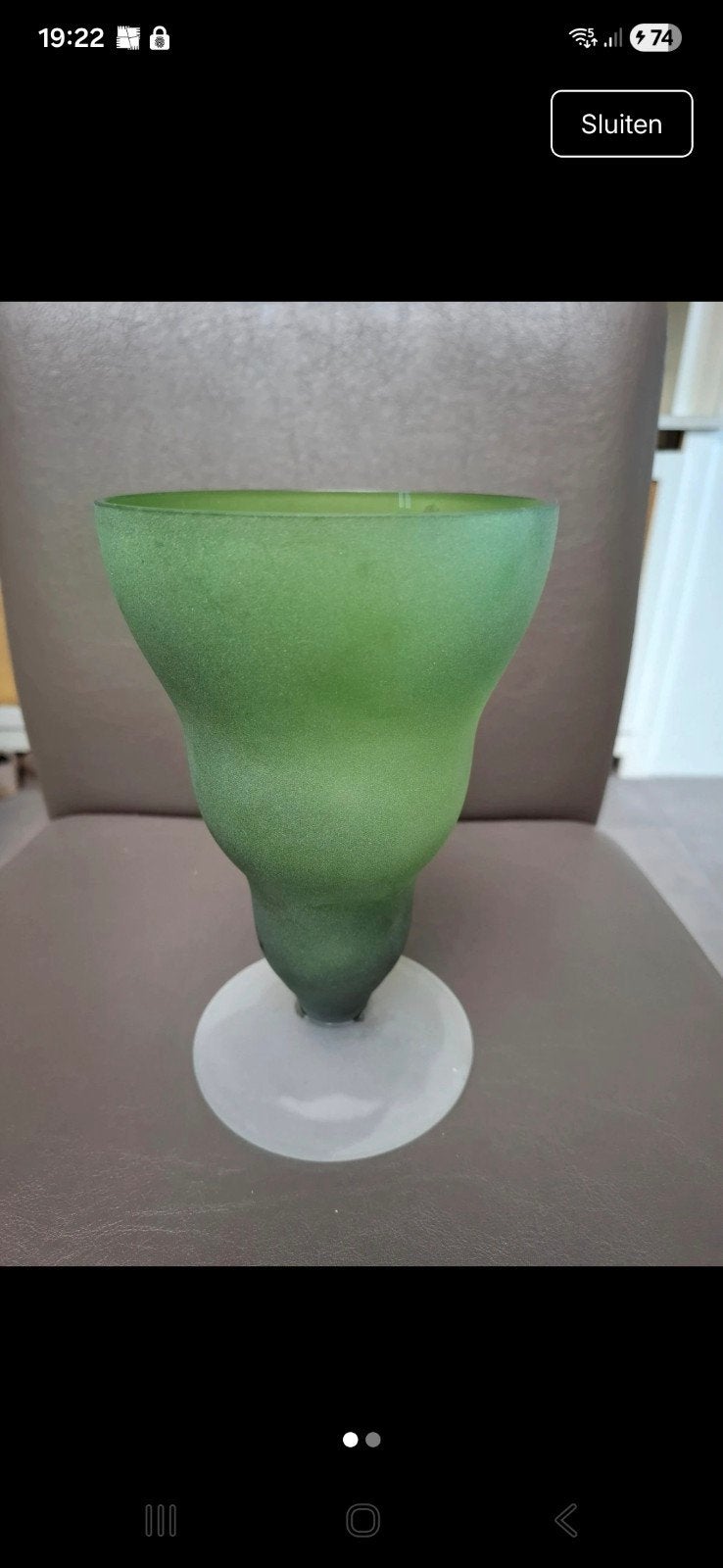Vase conique vert en verre, Huis en Inrichting, Woonaccessoires | Vazen, Ophalen of Verzenden, Glas