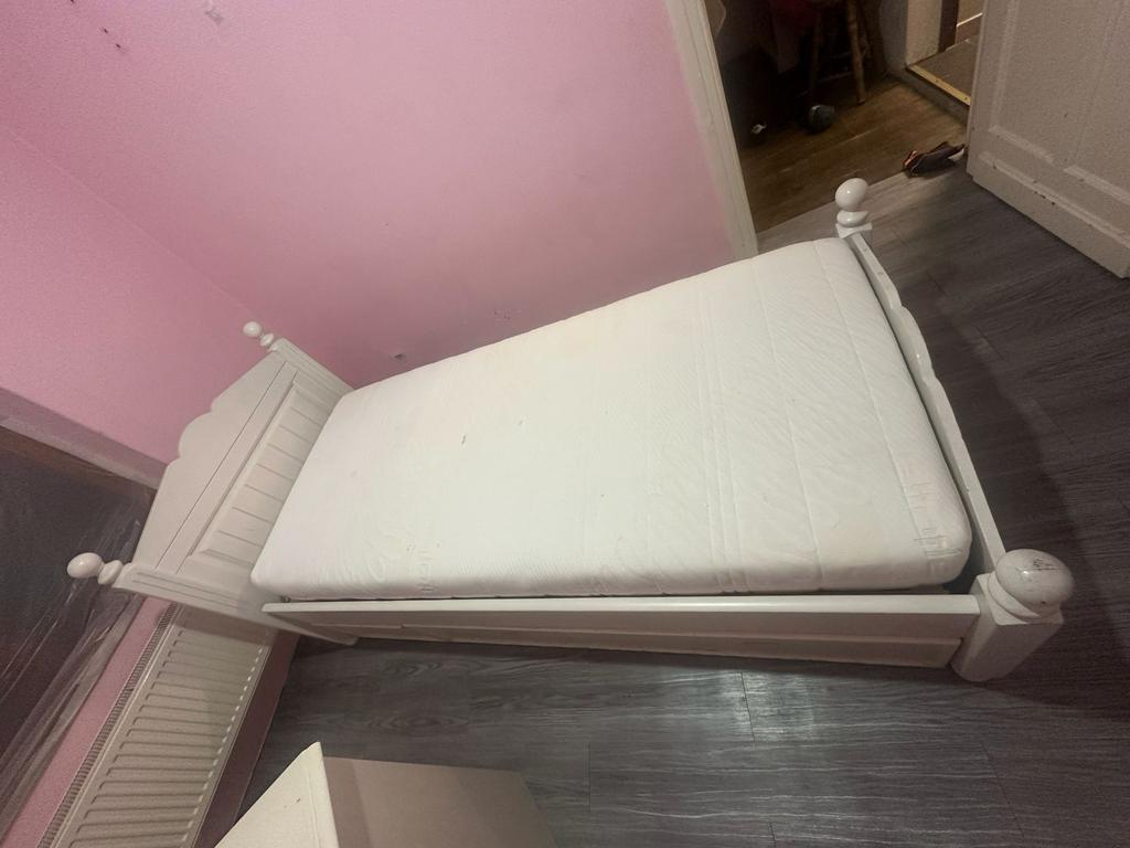 Chambre à coucher complète, Enlèvement, Comme neuf