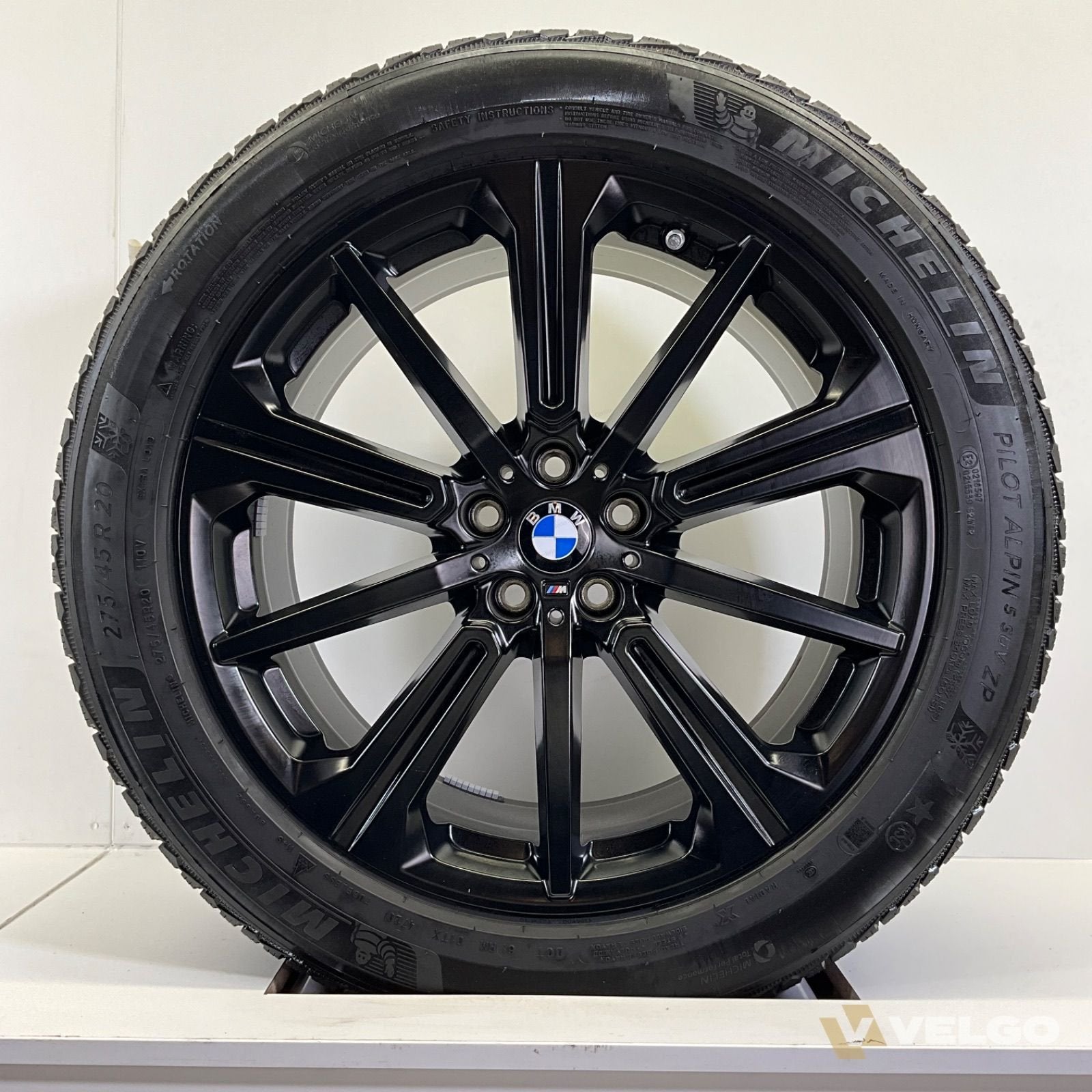 BMW X5 G05 X6 G06 SET VELGEN + WINTERBANDEN 20 INCH ORIG. 74, Auto-onderdelen, Gebruikt, -, 275 mm, -