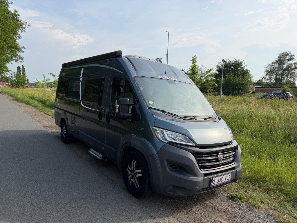Pössl Roadcruiser 2017-117.899 km–Perfect onderhouden–€46500, Caravans en Kamperen, Mobilhomes, Half-automaat, Fiat, Pössl, Koelkast