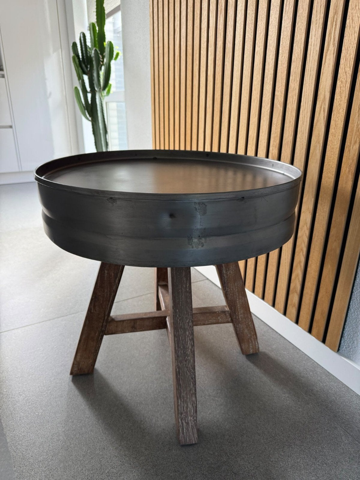 industriële robuuste salontafel 57.5*57.5 cm, Neuf, 50 – 75, Teck, Rond