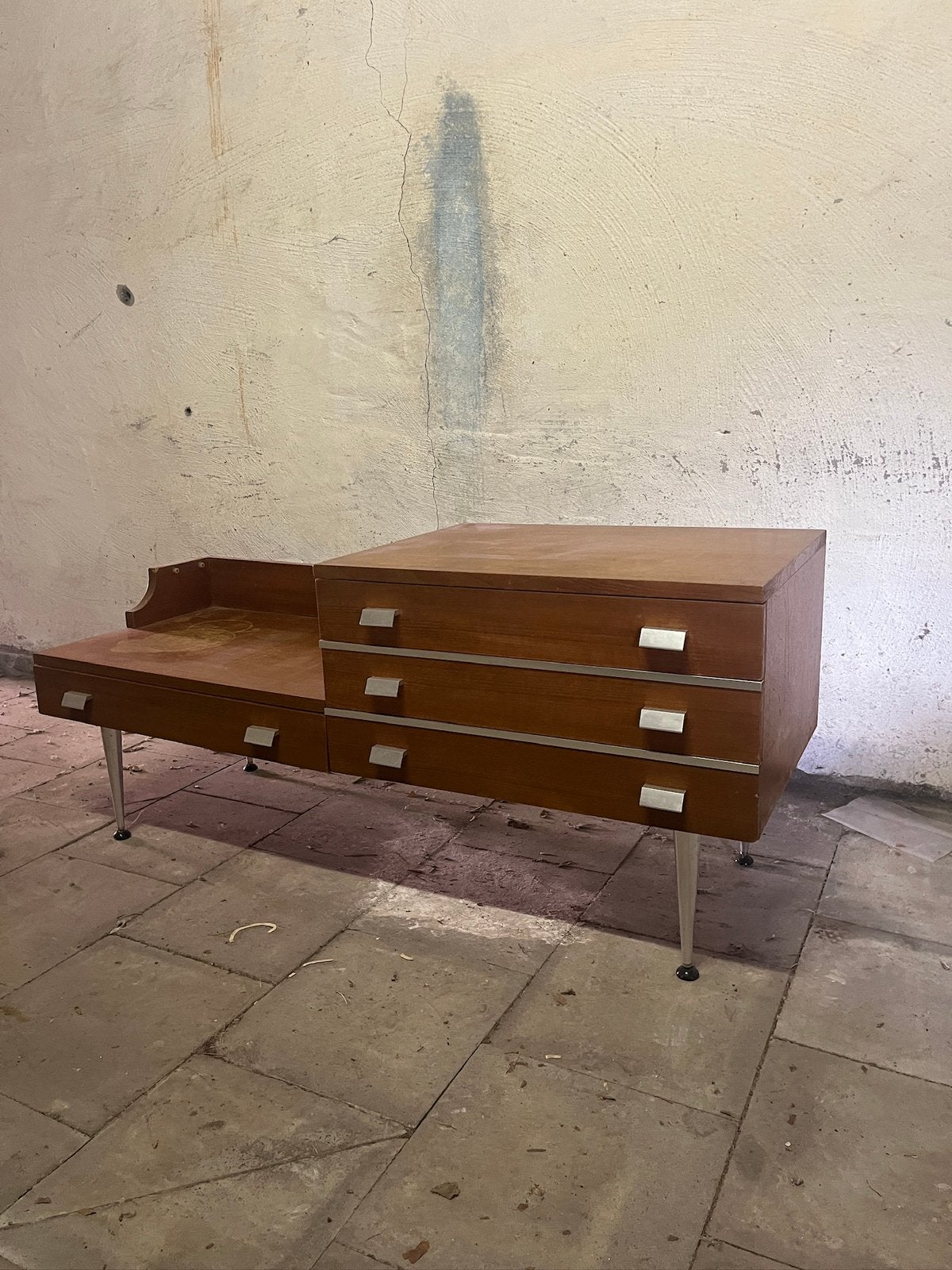 Vintage Meubels, Ophalen
