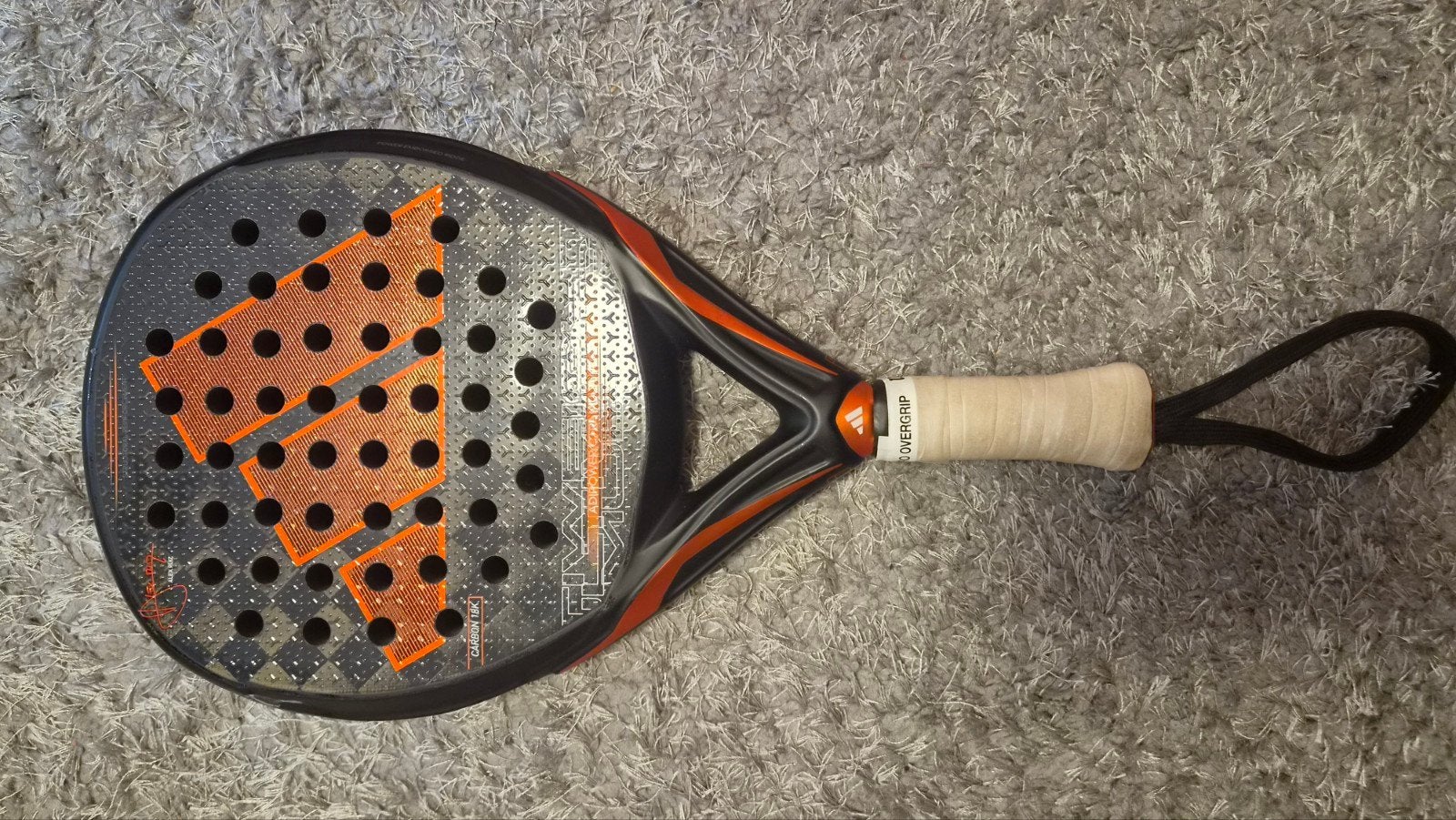 Raquette de padel Adidas Metalbone Carbon 3.1 - bon éta, Enlèvement ou Envoi, Utilisé, Raquette de padel