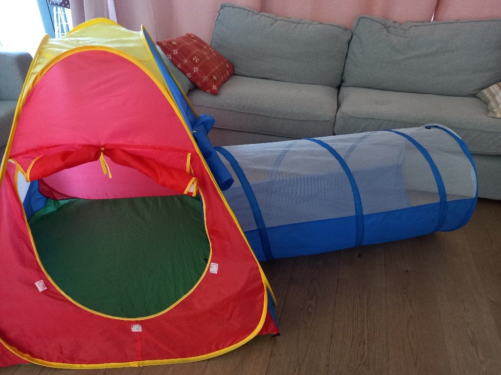 Pop-up speeltent met tunnel en ballen, Ophalen, Gebruikt