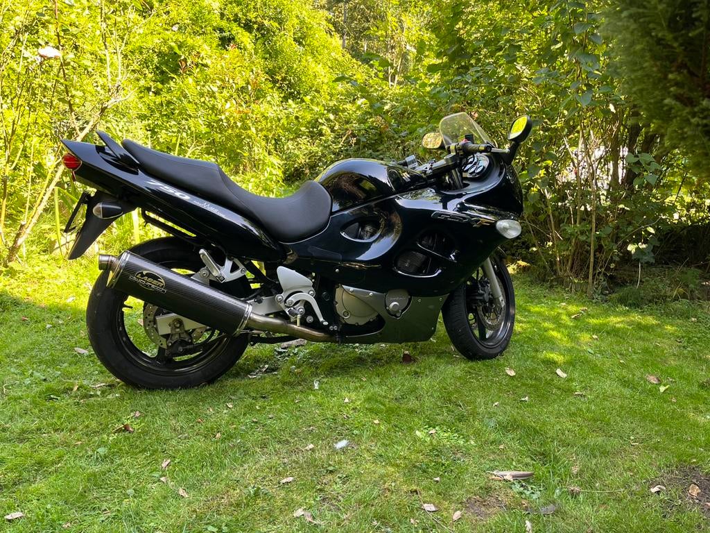 Suzuki 750 GSXF, Tourisme, Occasion, Particulier, 4 cylindres