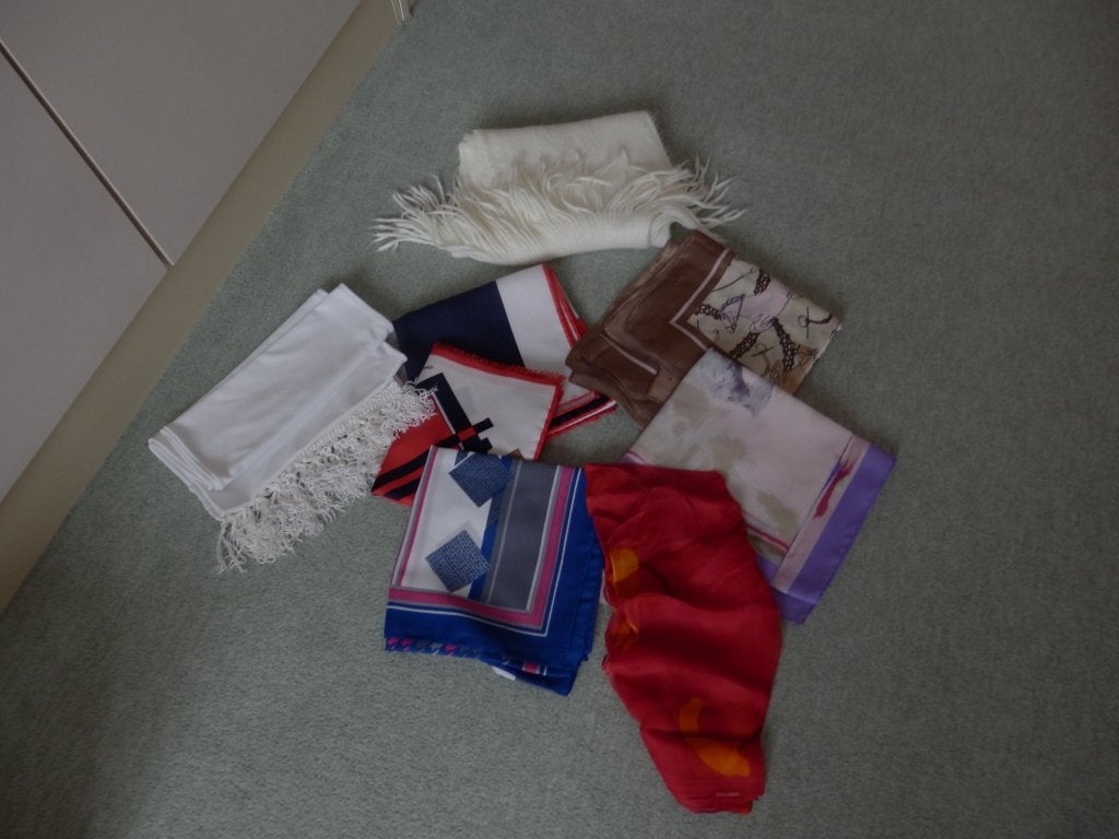 foulards en sjaaltjes, Enlèvement, Comme neuf, Écharpe