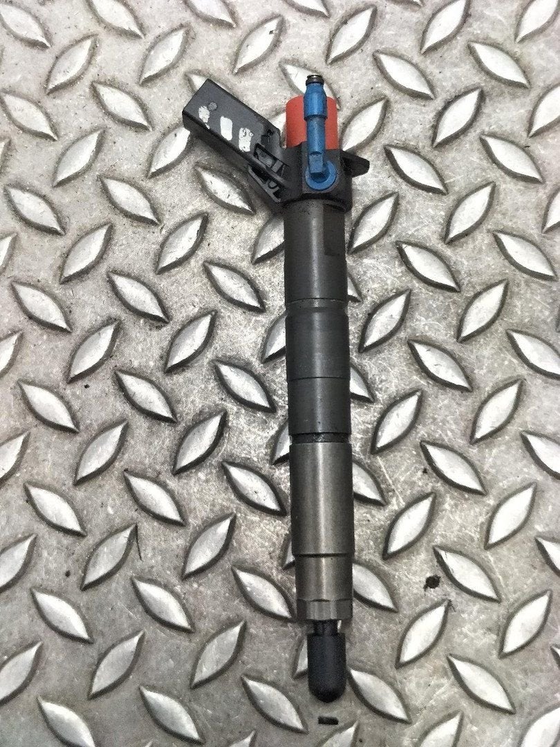 MERCEDES B CLASS BRANDSTOF INJECTOR / VERSTUIVER 6540700187, Enlèvement ou Envoi, Utilisé, ARN reconnu