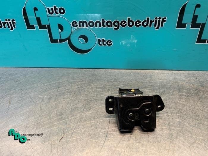 Mécanique de verrouillage hayon d'un Hyundai I10 (I10 08-), -, 3 mois de garantie, Utilisé, Hyundai