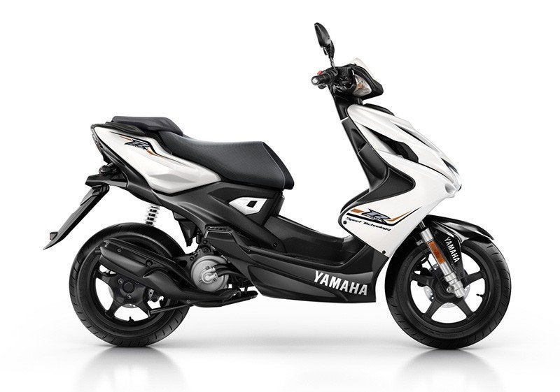 IK BEN OP ZOEK NAAR SCOOTER A KLASSE, Fietsen en Brommers, Ophalen, Klasse A (25 km/u), Benzine, Aerox