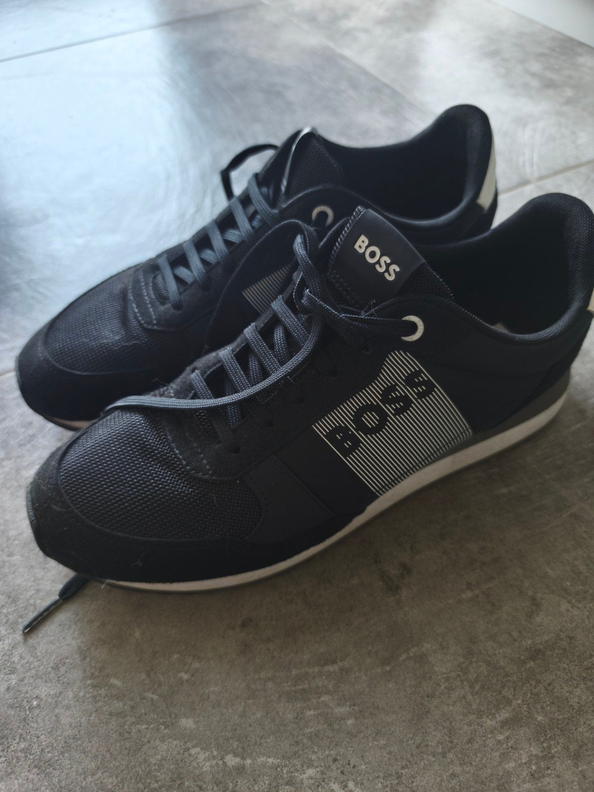 Basket  Boss 42, Enlèvement ou Envoi