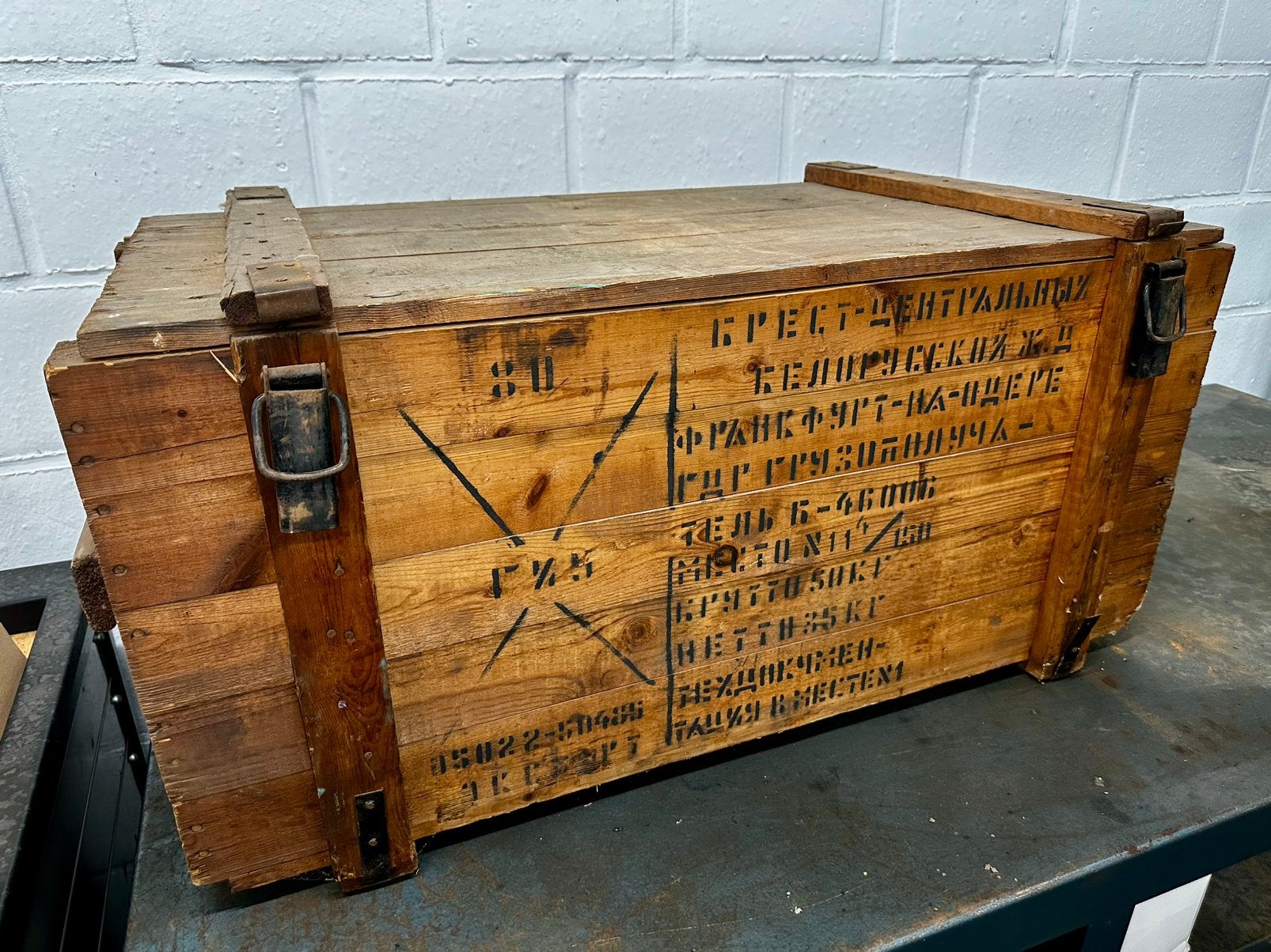 Vintage USSR koude oorlog legerkist, Ophalen, Gebruikt, Minder dan 50 cm, 75 tot 100 cm