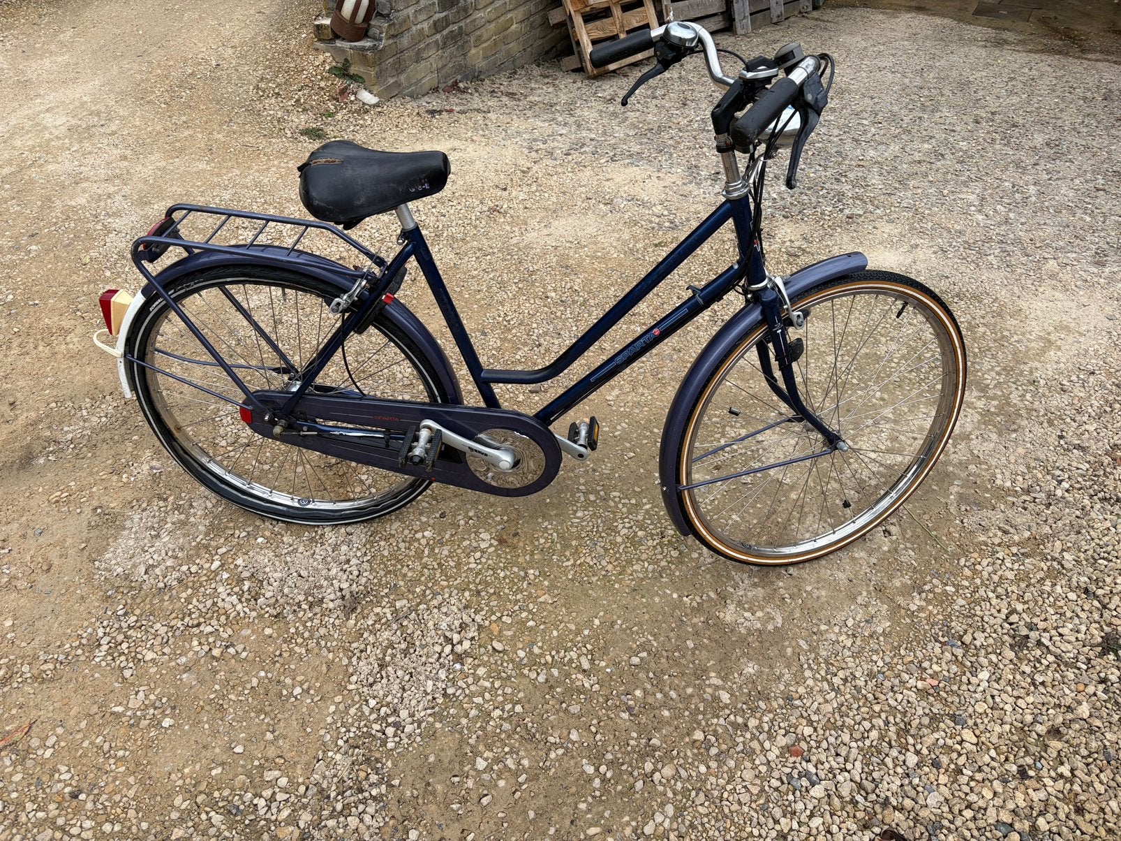 Oude damesfiets, Ophalen, Gebruikt