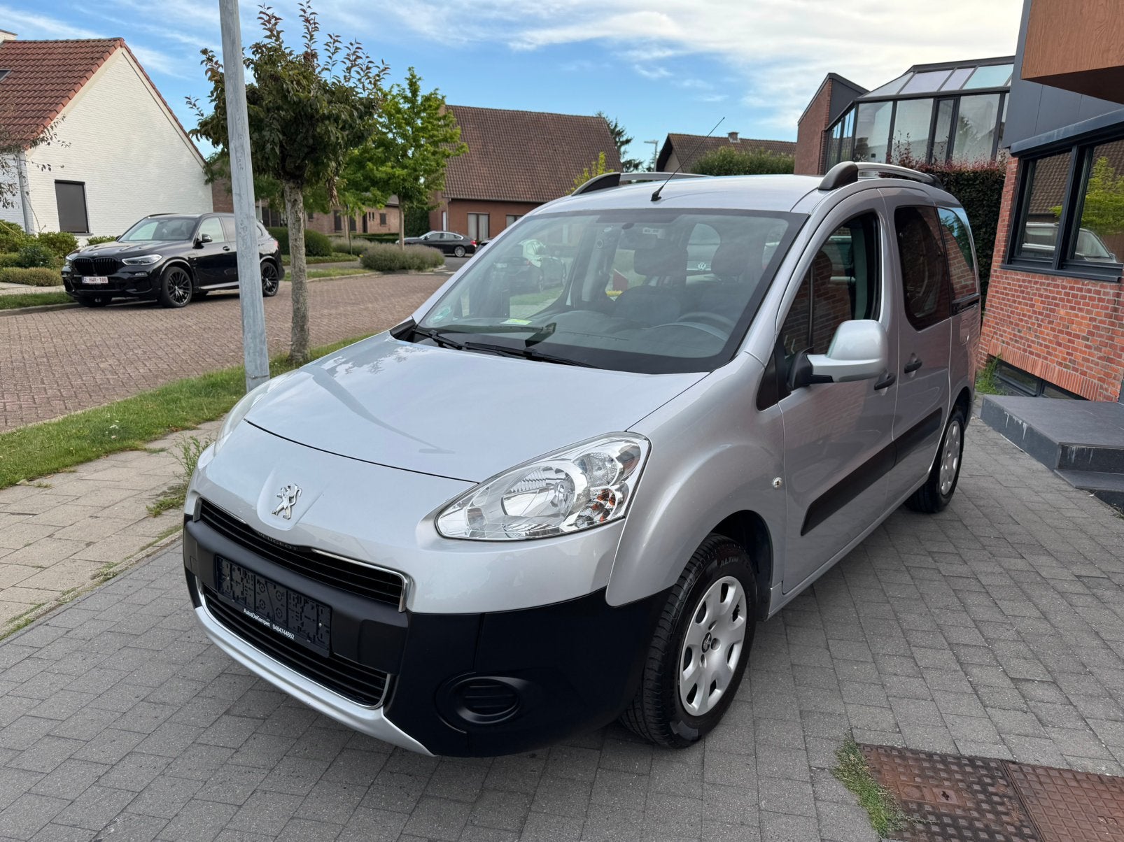 Peugeot Partner 1.6 essence, Autos, Peugeot, https://public.car-pass.be/vhr/75f38c78-e6cf-4294-b481-2b6e9a7711da, Achat, Euro 6