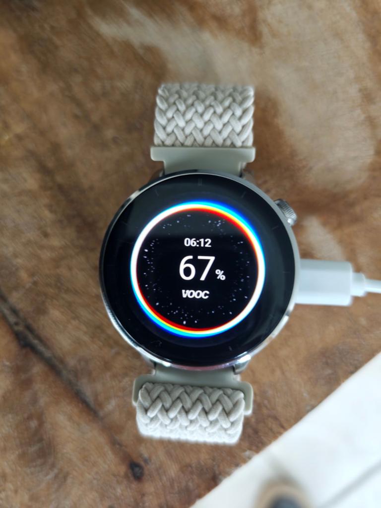 OnePlus Watch 3 43mm, Handtassen en Accessoires, Smartwatches, Ophalen, Oneplus, Zo goed als nieuw, Waterdicht
