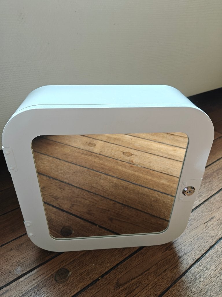 Retro witgelakt medicijnenkastje met spiegel (nieuw!) - Ikea, Ophalen, Huis en Inrichting
