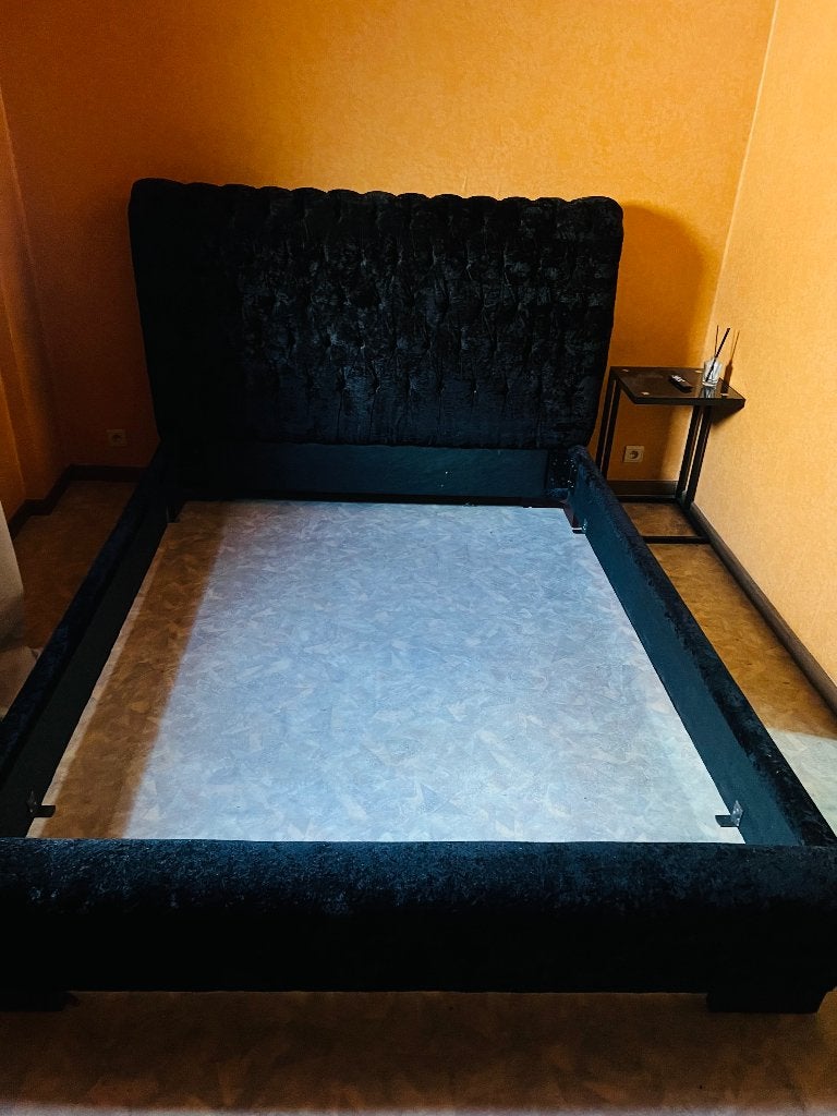 Lit avec sommier, Maison & Meubles, Comme neuf, Enlèvement, Sommier, 200 cm