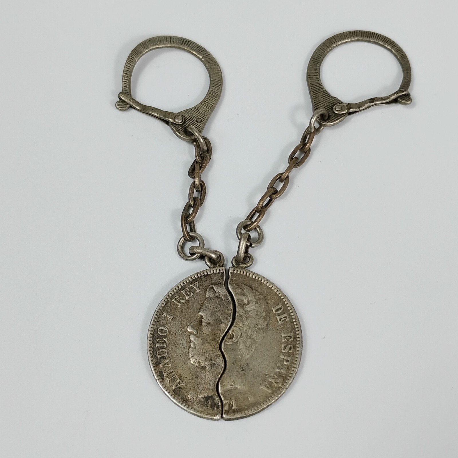Rare porte clé monnaie Spain argent 90%, Collections, Porte-clés, Utilisé, Autres types, Enlèvement ou Envoi