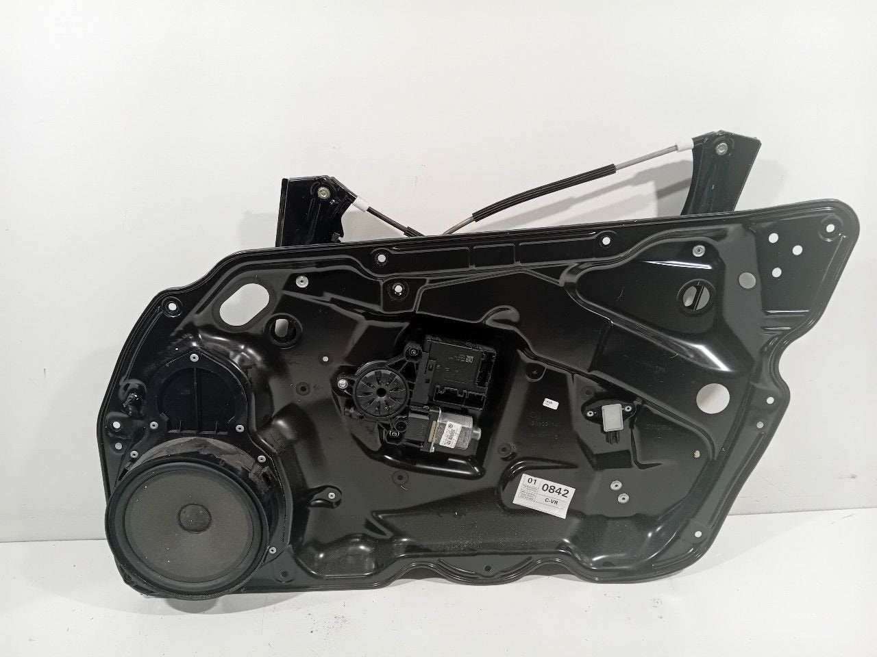 Raammechaniek elektrisch rechts voor Volkswagen Passat, Onderdelen@venauto.nl, Van der Ven Autorecycling B.V., Gebruikt, Ettenseweg 76, 4706 PB Roosendaal, The Netherlands