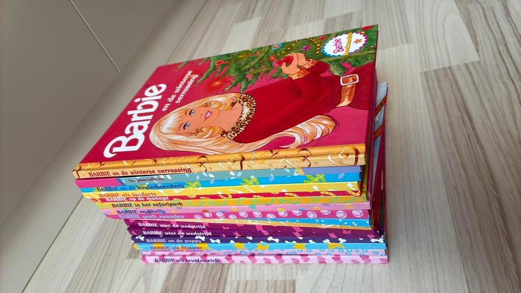 Verschillende barbie leesboeken, Ophalen of Verzenden, Gelezen, Sprookjes