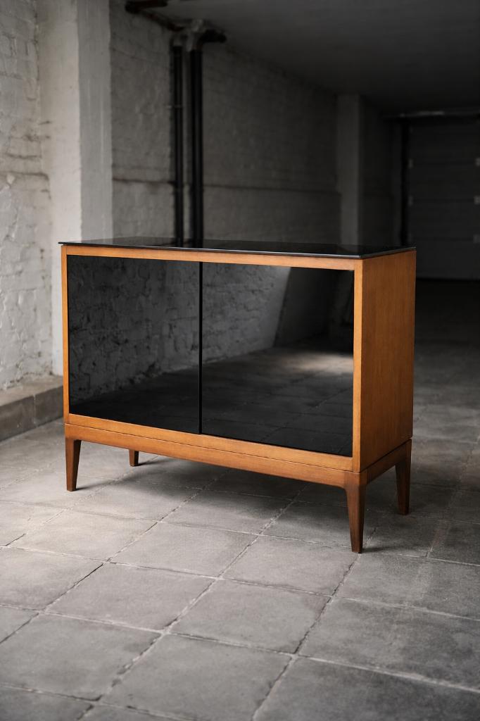 Perneau IGAM modernistisch dressoir, Ophalen, Gebruikt, 100 tot 150 cm, Eikenhout
