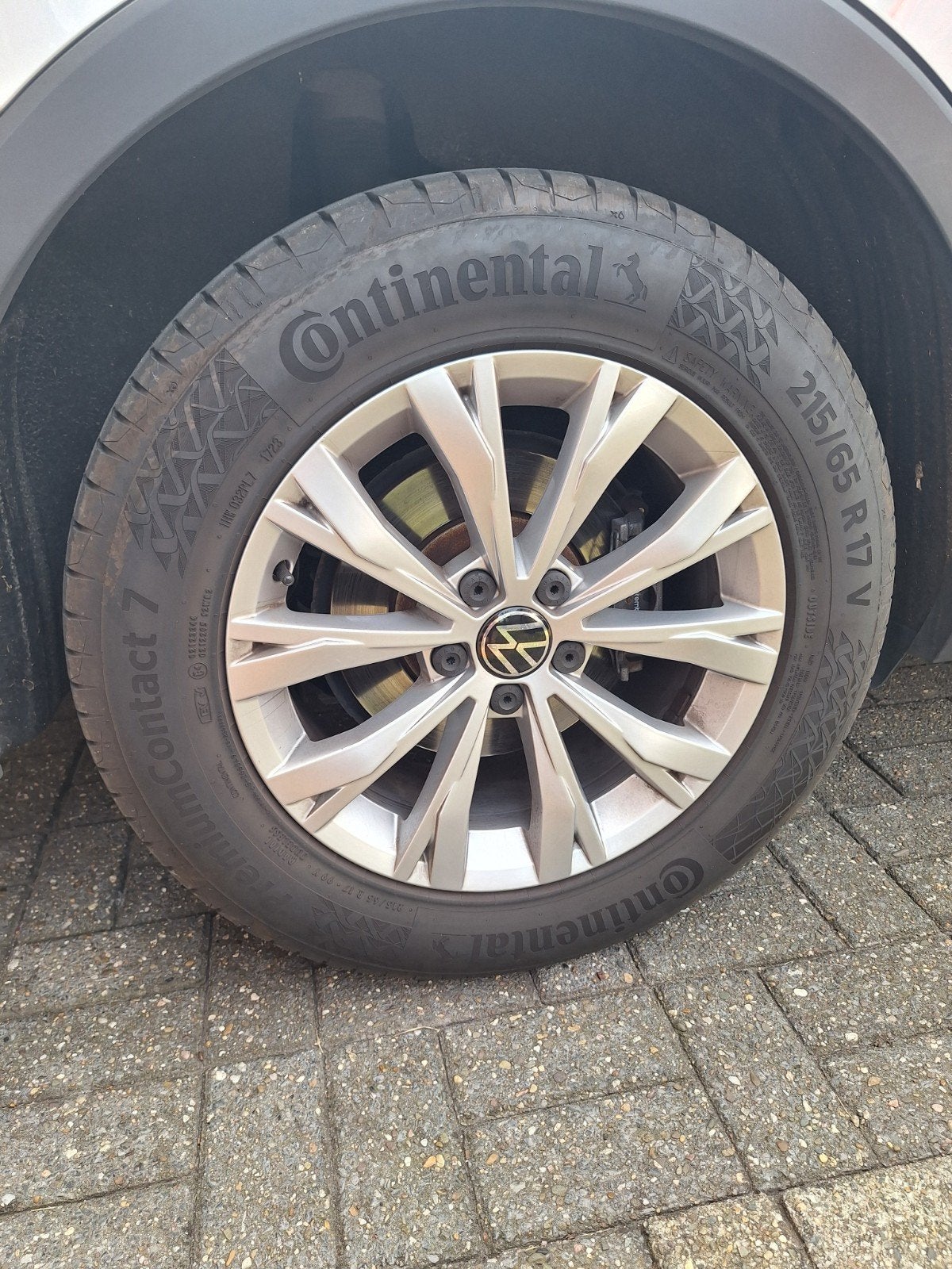 volkswagen tiguan 17" velgen, Ophalen, Band(en)