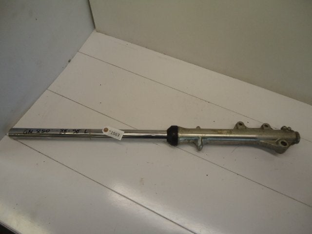 GN250 1988 - 1998 Suzuki Vork D1-33729, Motoren