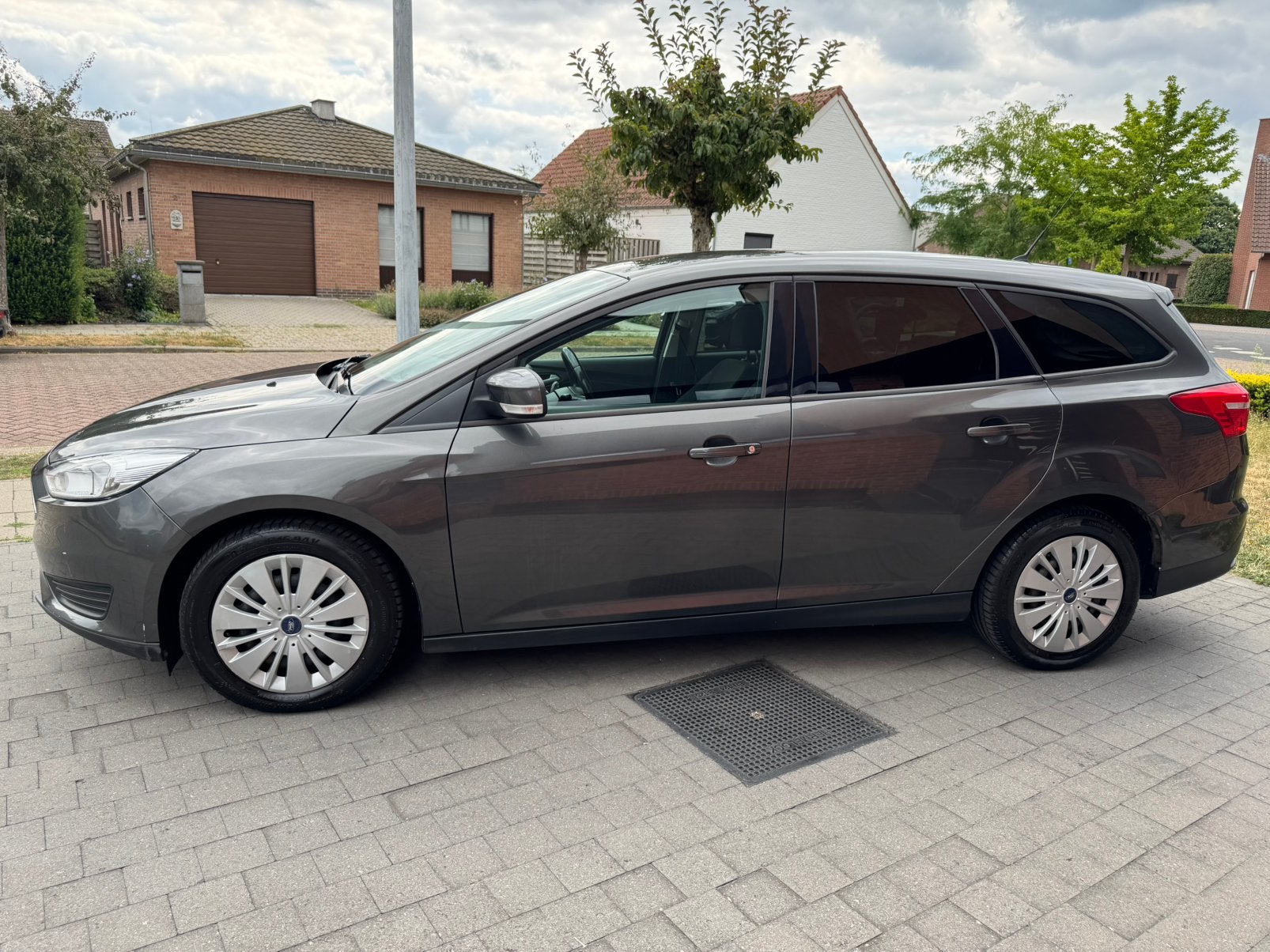 Ford Focus 1.0 essence, Autos, Focus, Argent ou Gris, Achat, Euro 6