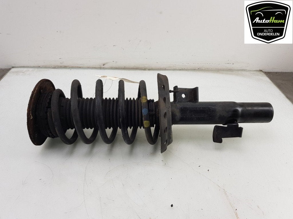AMORTISSEUR OU ABSORBEUR DE CHOC AVANT DROIT Volvo V70 (BW), Info@volvocars.com, Volvo Car Germany GmbH, Siegburger Straße 229
50679  Köln, DE