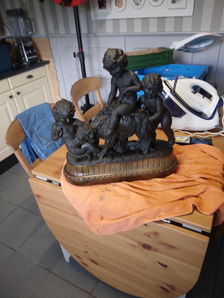 Terracotta beeld gesigneerd, Antiek en Kunst, Ophalen
