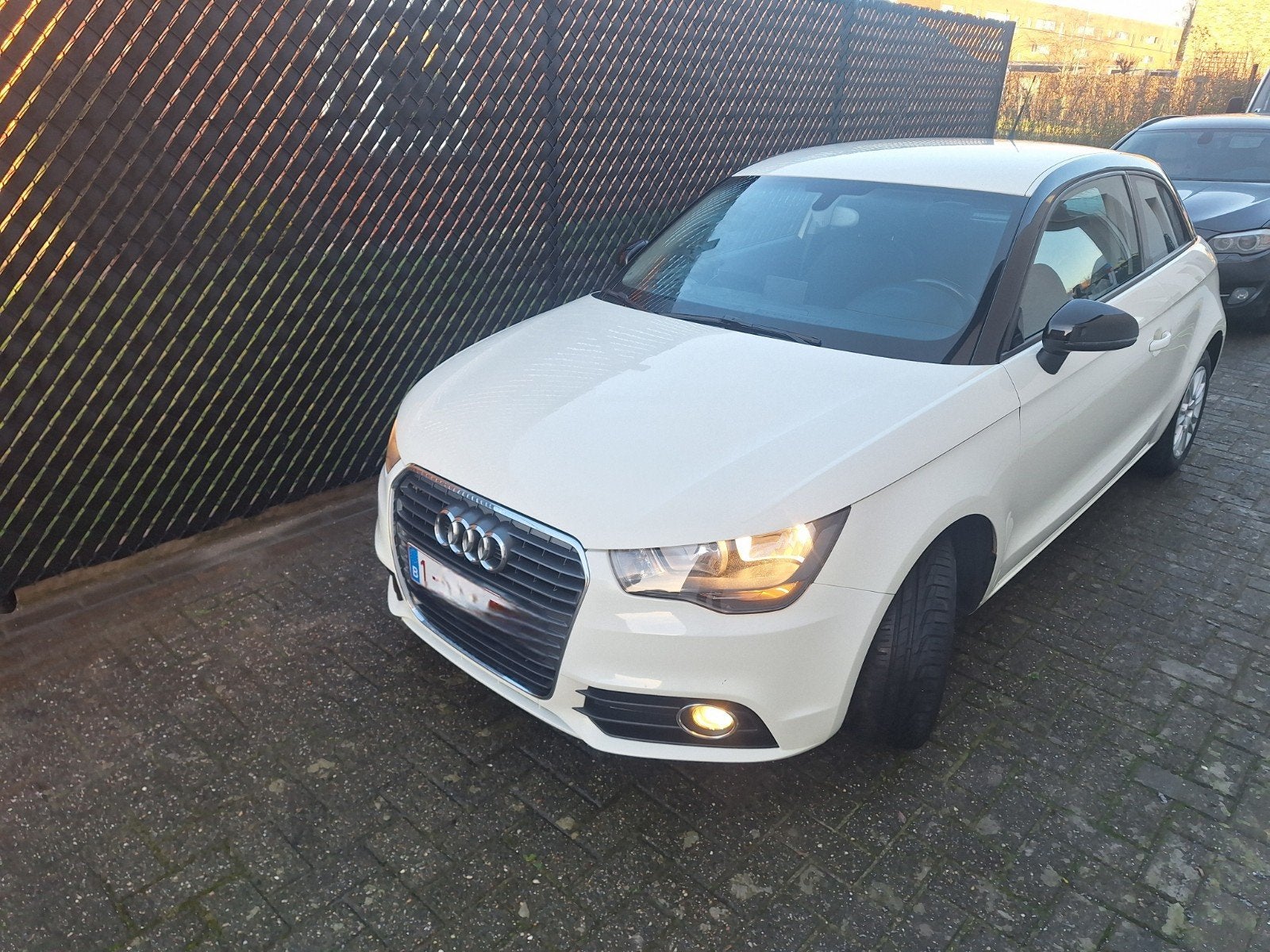 Audi A1 1.6 TDI 105 ch — 2011 — 170 000 km — Très bon état, Autos, Autos Autre, Euro 5, Achat, Entreprise, Boîte manuelle