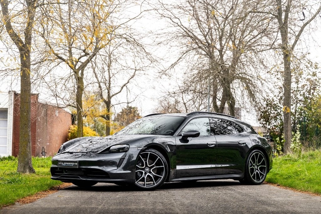 Porsche Taycan Sport Turismo * Pano * ACC * 360 * BOSE *, Cuir, Argent ou Gris, Achat, Euro 6