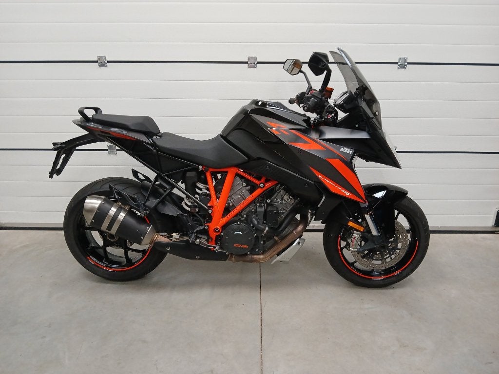 KTM 1290 Superduke GT, Particulier, 1290 cc