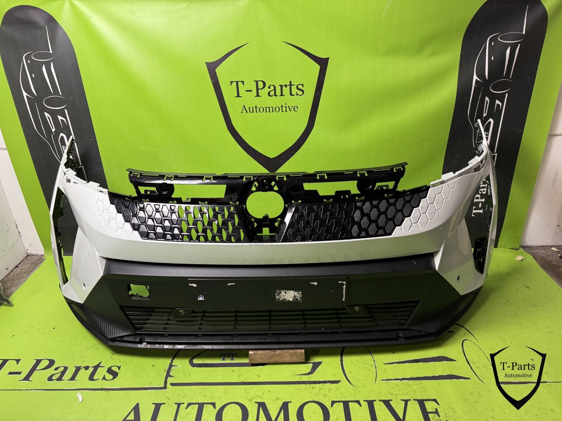 renault scenic voorbumper bumper, Auto-onderdelen, Renault Group, Gebruikt, Contact.group@renault.com, Renault