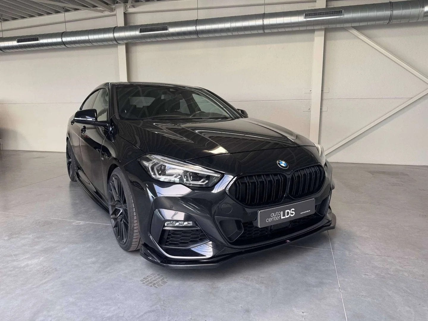 BMW 2 Serie 220 Gran Coupé 220iA - M-Pakket - 19" velgen- P, Autos, 140 g/km, 4 portes, Entreprise, 1505 kg