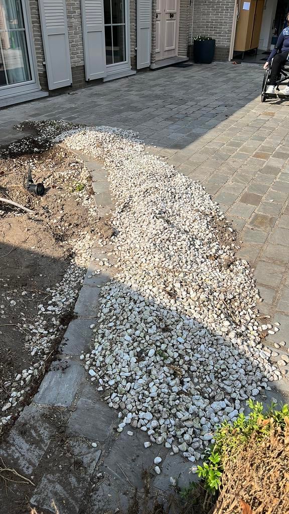 Gratis steentjes carrara, Tuin en Terras, Grind, Keien en Split, Ophalen, Gebruikt, Wit, Kei