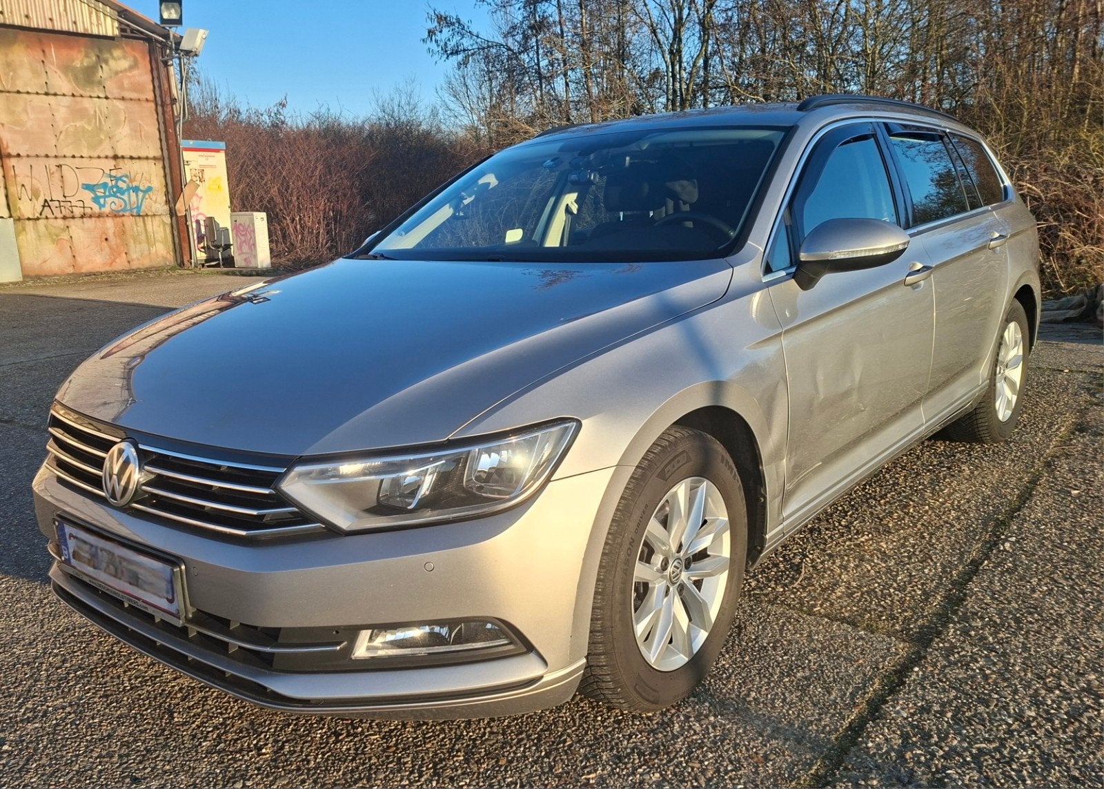 Volgswagen Passat, Autos, Argent ou Gris, Noir, 5 portes, Particulier