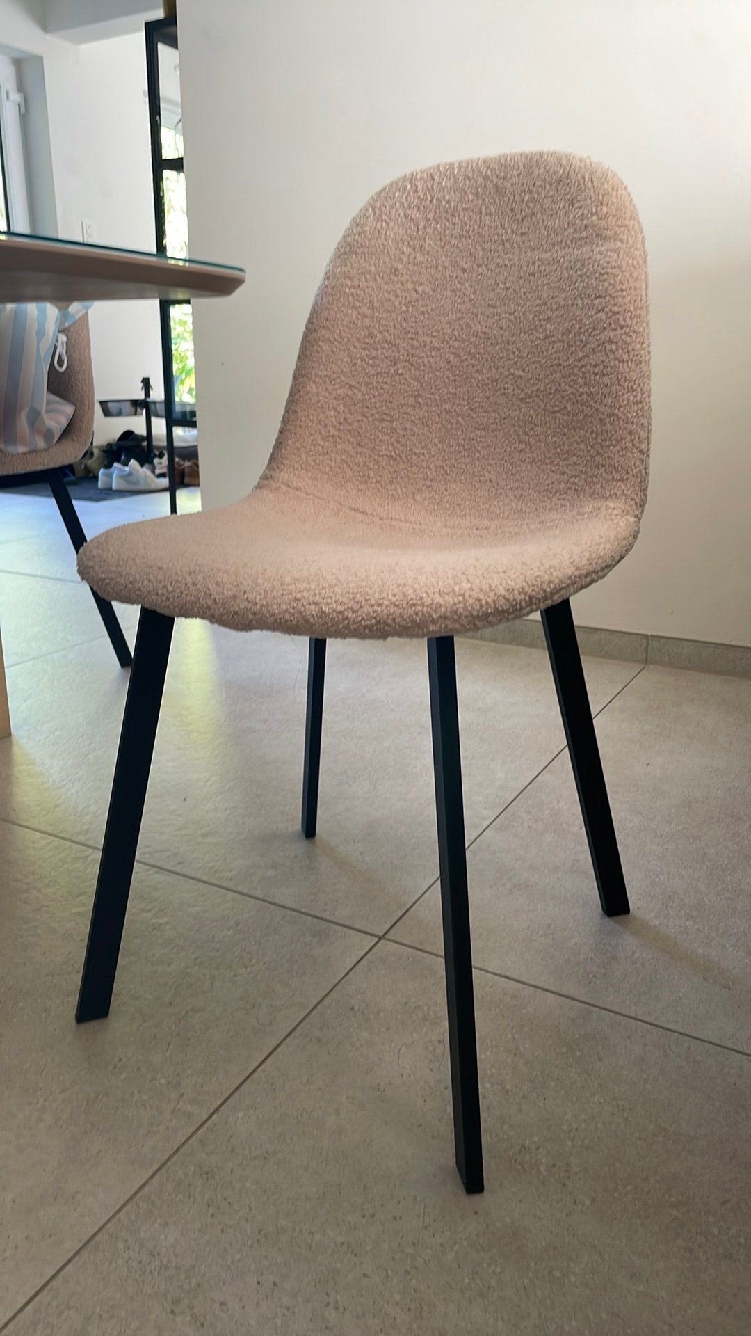 6 stoelen eetkamer / keuken boucle  teddy zitting, Huis en Inrichting, Ophalen, Zo goed als nieuw