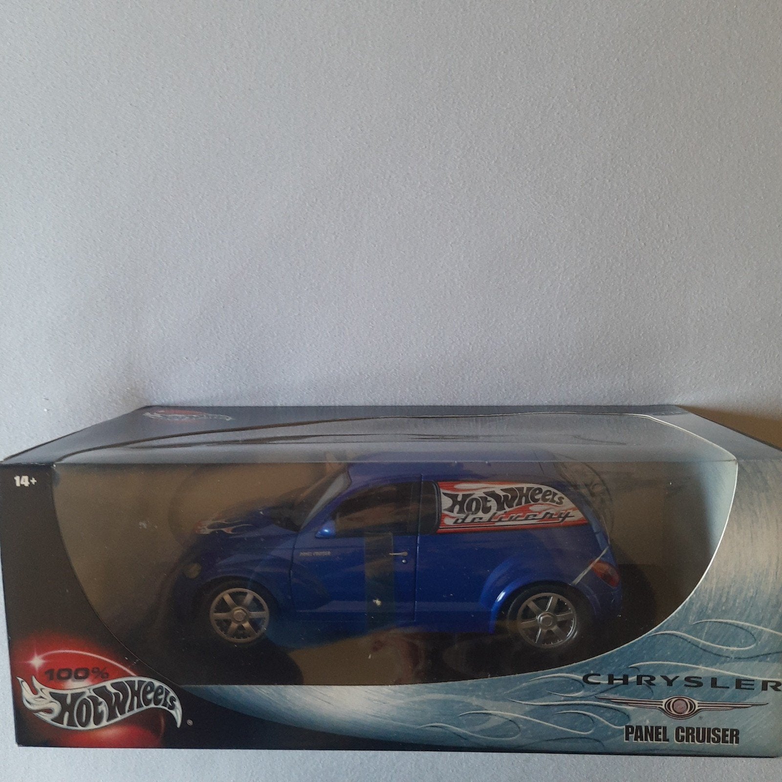 CHRYSLER PANEL CRUISER 2001 HOTWHEELS *1:18* MINT IN BOX *, Hobby en Vrije tijd, Modelauto's | 1:18, Ophalen, Nieuw, Auto, Hot Wheels