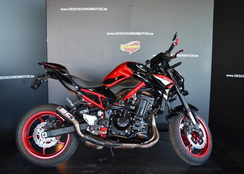 2024 Kawasaki Z900 A2 | 15027KM | 2 Jaar Garantie, Motoren, Motoren | Kawasaki, Bedrijf, Naked bike, 12 t/m 35 kW, 4 cilinders