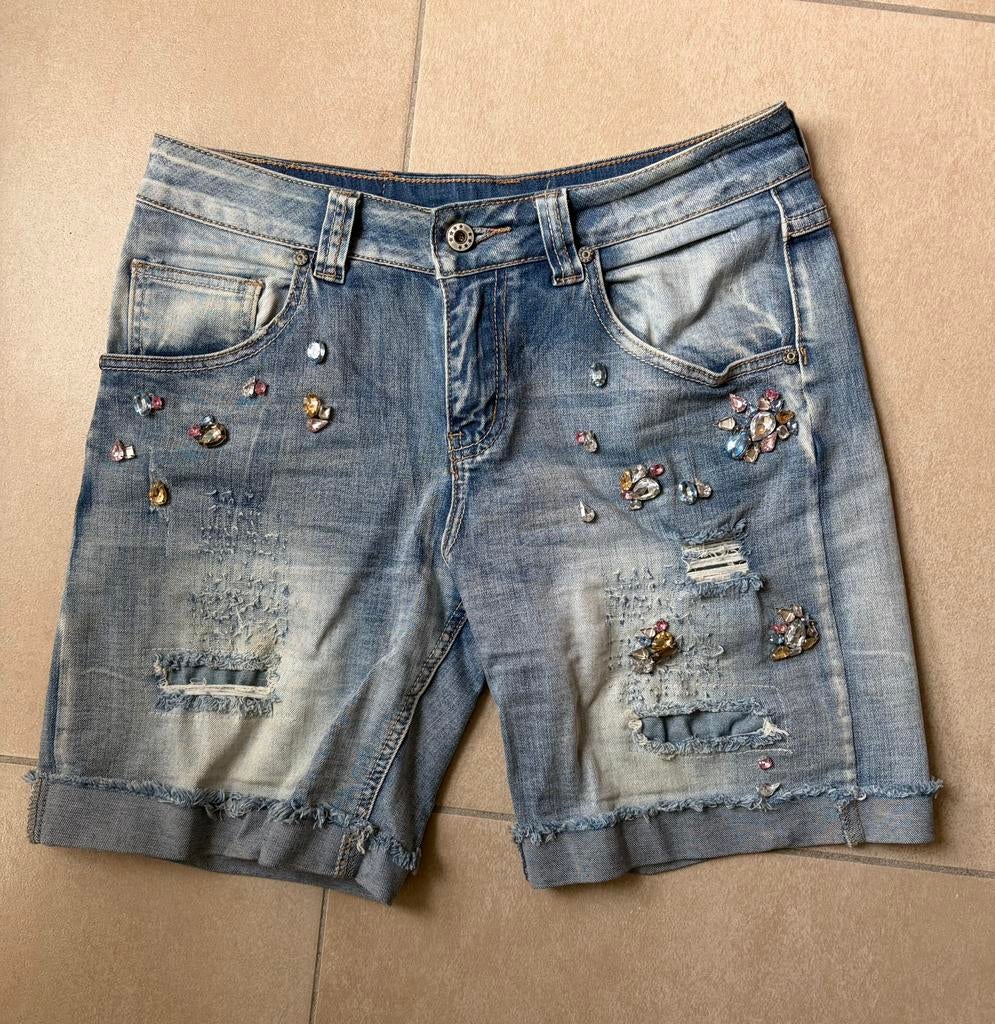 Short taille 38 en très bon état, Kleding | Dames, Broeken en Pantalons, Ophalen of Verzenden, Zo goed als nieuw