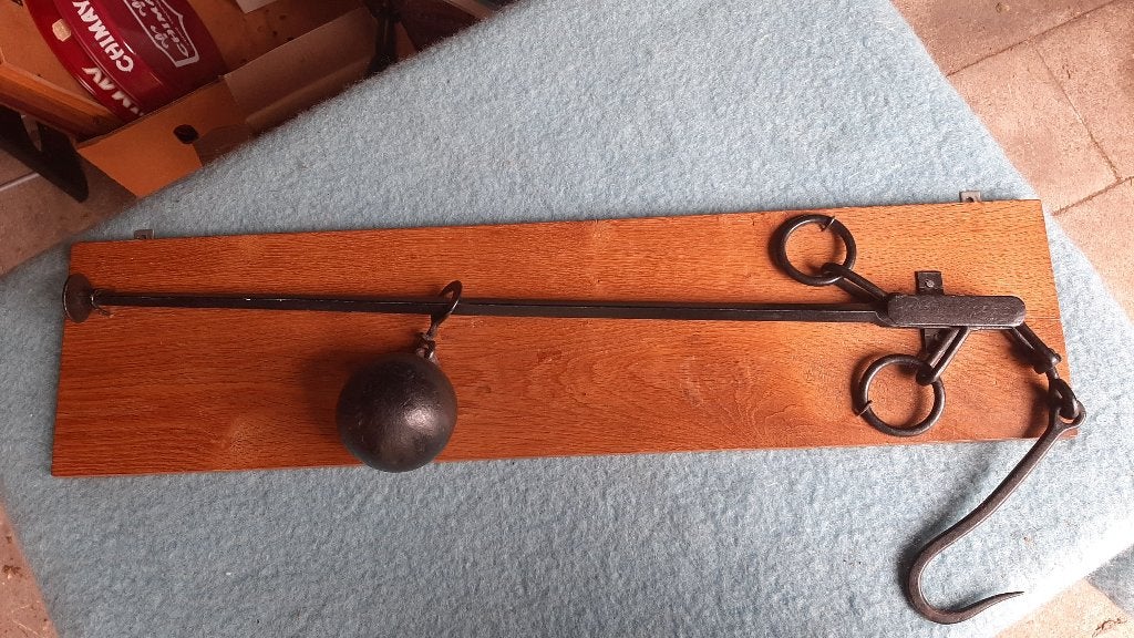 Authentique balance romaine ancienne en fer forgé, XIXᵉ s., Antiquités & Art, Antiquités | Outils & Instruments, Enlèvement