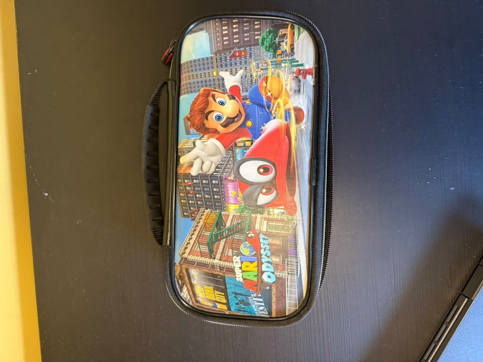Nintendo mario hoesje, Enlèvement