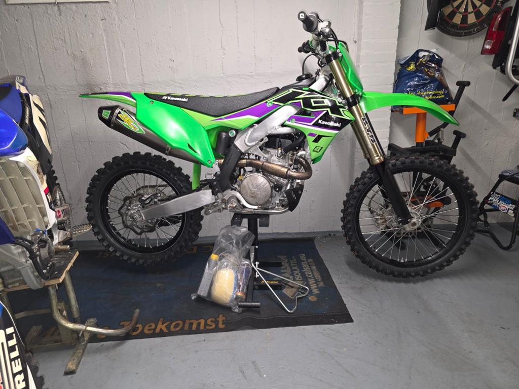 Kawasaki kxf 450 2022, Motoren, 450 cc, Sportuitlaat, Gebruikt, Particulier