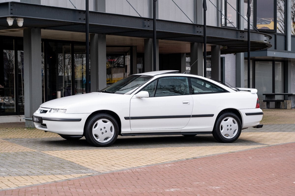 Opel Calibra 2.0i 16V (bj 1996), Auto's, 4 zetels, 136 pk, Leder, Handgeschakeld